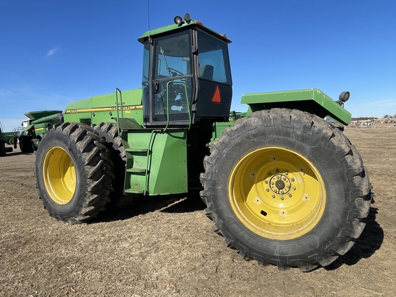1994 John Deere 8770 Tractor 4WD