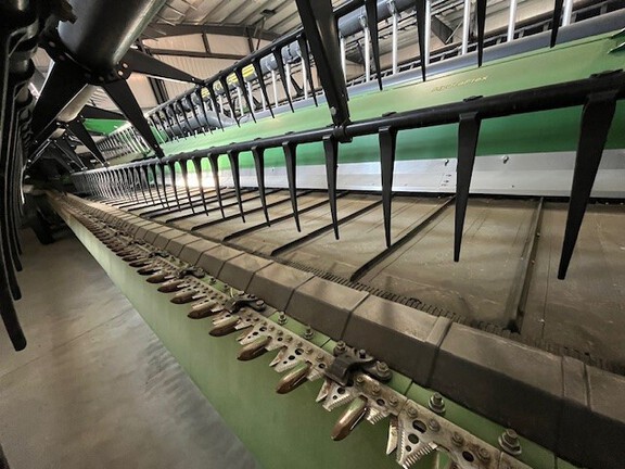 2020 John Deere 745FD Header Combine