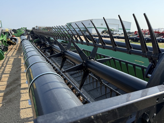2020 John Deere 745FD Header Combine