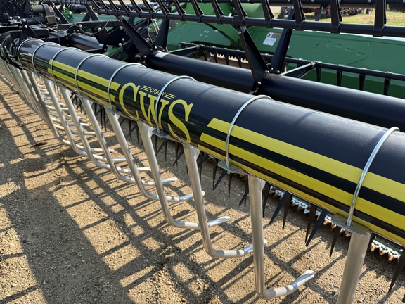 2020 John Deere 745FD Header Combine
