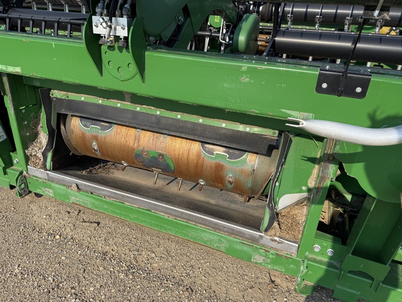 2020 John Deere 745FD Header Combine