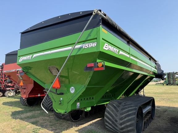 2020 Brent 1596 Grain Cart