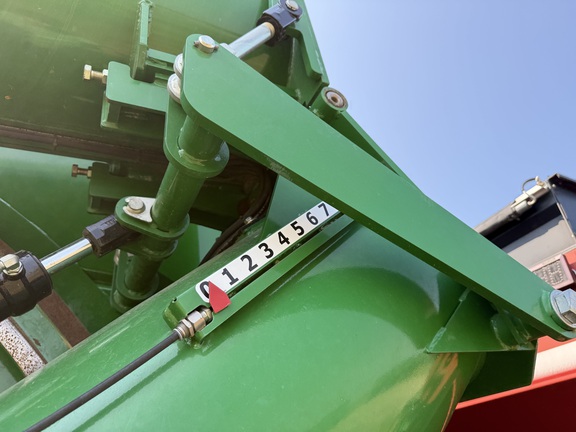 2020 Brent 1596 Grain Cart