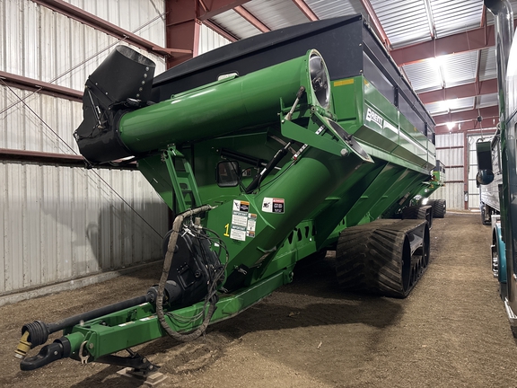 2020 Brent 1596 Grain Cart