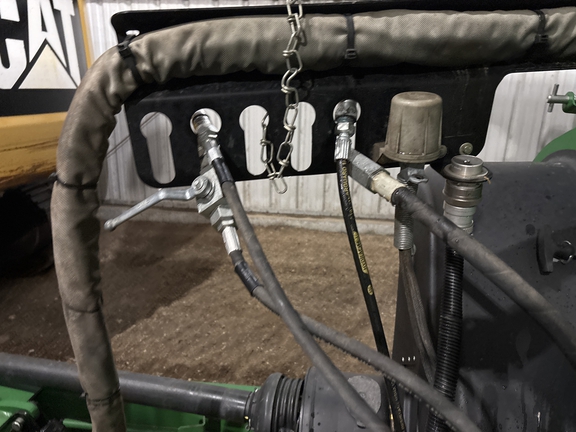 2020 Brent 1596 Grain Cart