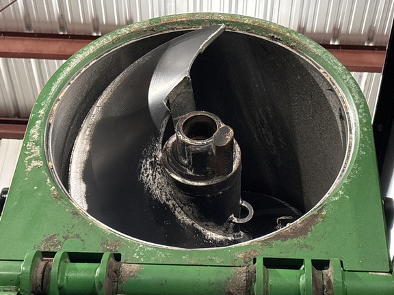 2020 Brent 1596 Grain Cart