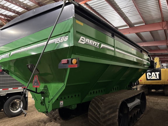 2020 Brent 1596 Grain Cart