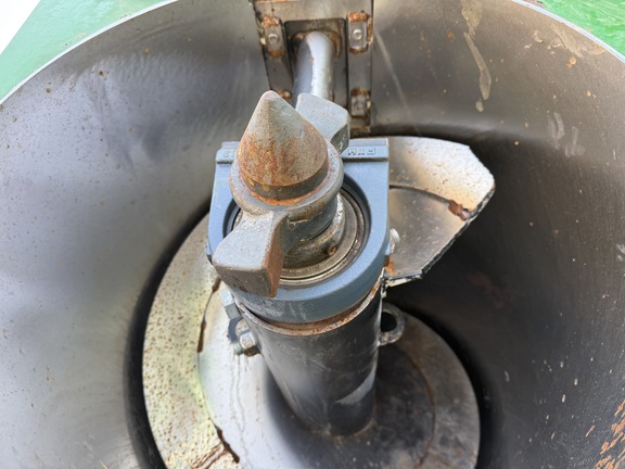 2020 Brent 1596 Grain Cart