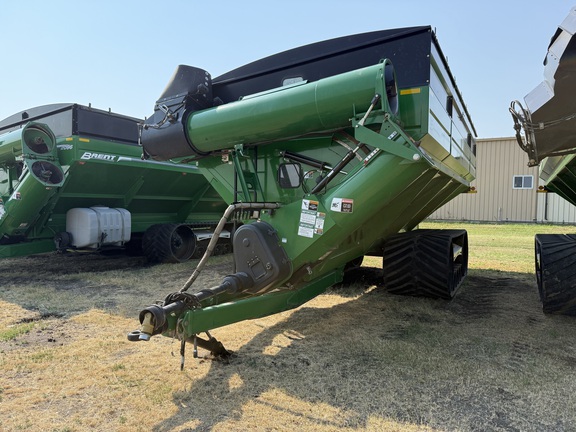 2020 Brent 1596 Grain Cart