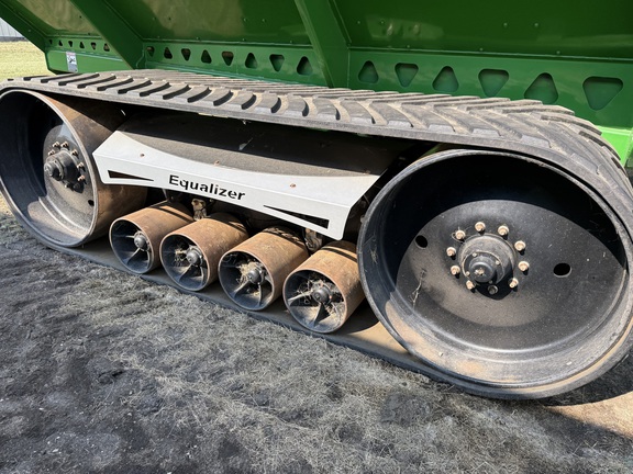 2020 Brent 1596 Grain Cart