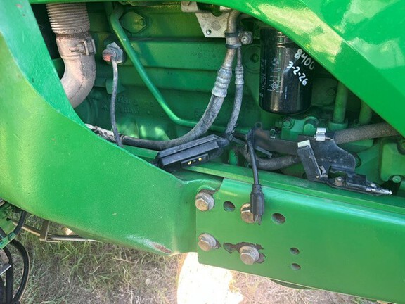 2010 John Deere 7530 Premium Tractor
