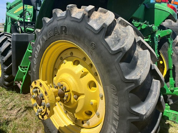 2010 John Deere 7530 Premium Tractor