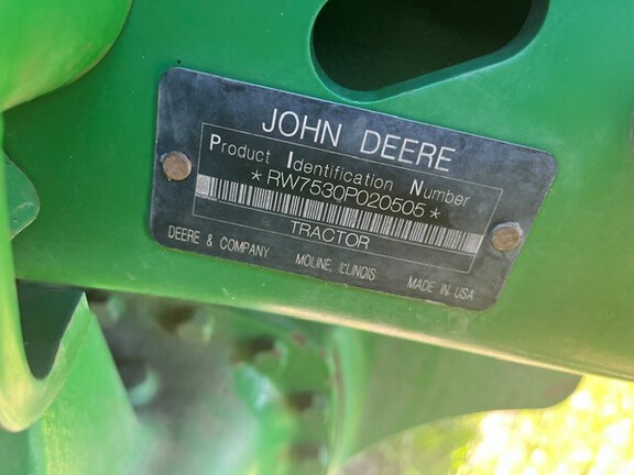 2010 John Deere 7530 Premium Tractor