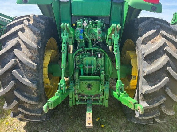 2010 John Deere 7530 Premium Tractor