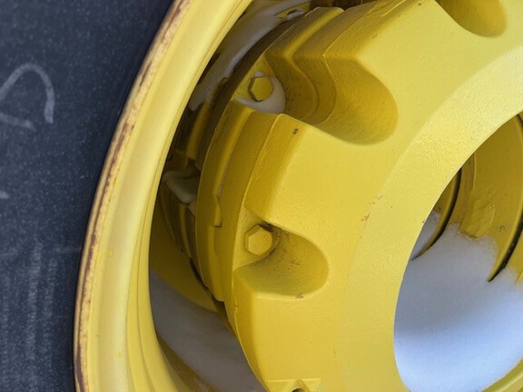 2011 John Deere 9330 Tractor 4WD