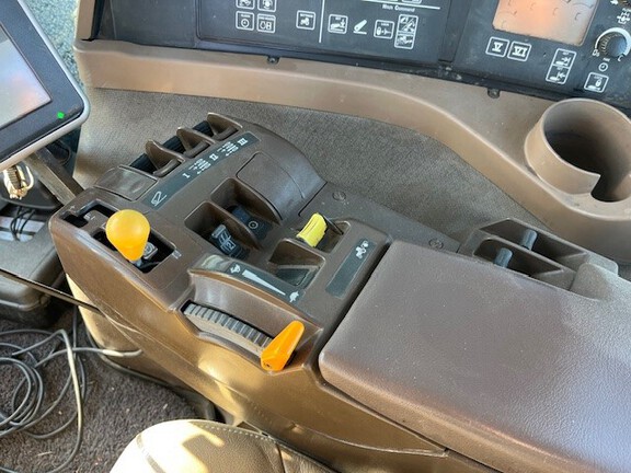 2011 John Deere 9330 Tractor 4WD