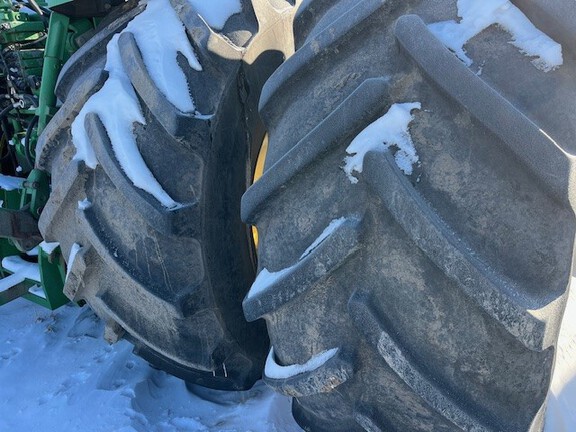 2011 John Deere 9330 Tractor 4WD