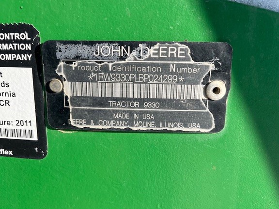 2011 John Deere 9330 Tractor 4WD