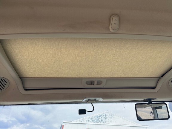 2020 John Deere 6250R Tractor