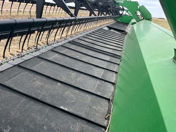 2014 John Deere 640FD Header Combine