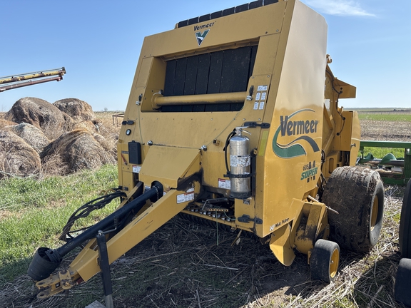 2013 Vermeer 605SM Baler/Round