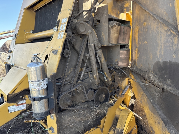 2013 Vermeer 605SM Baler/Round