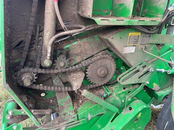 2016 John Deere 569 Baler/Round