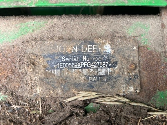 2016 John Deere 569 Baler/Round