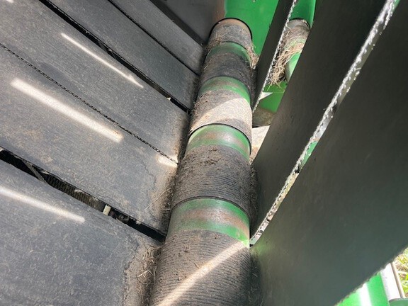2016 John Deere 569 Baler/Round
