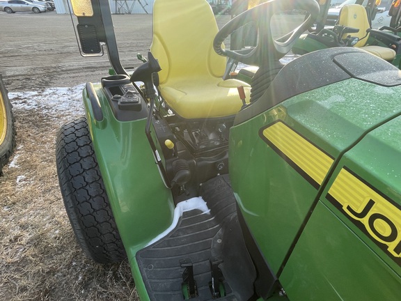 2024 John Deere 3033R Tractor Compact