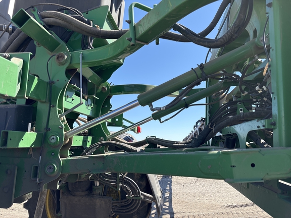 2024 John Deere 616R Sprayer/High Clearance