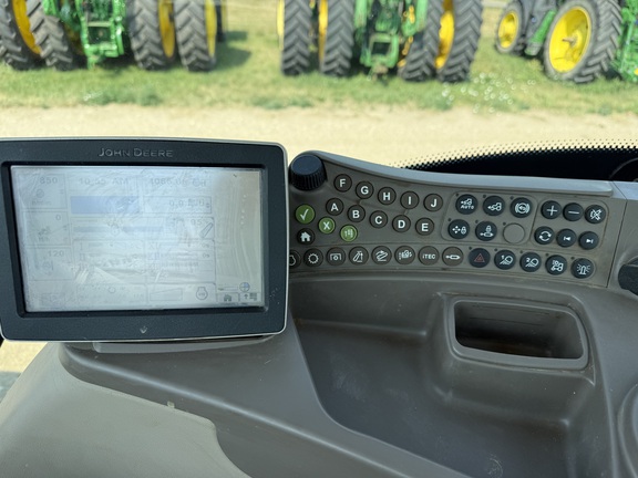 2015 John Deere 6150R Tractor
