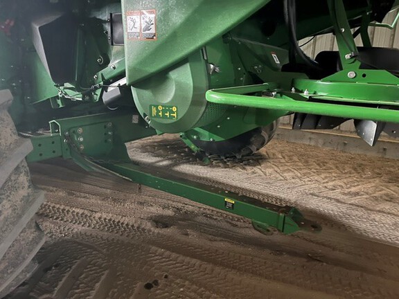 2022 John Deere S780 Combine