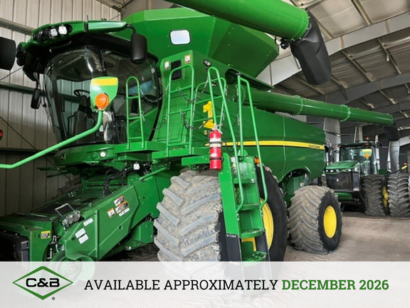 2022 John Deere S780 Combine