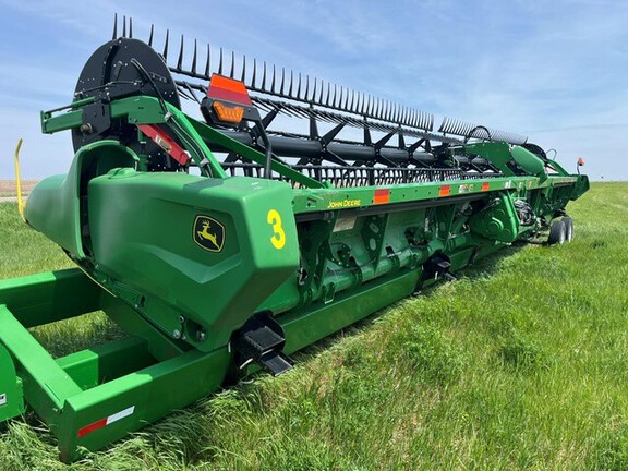 2022 John Deere RD45F Header Combine