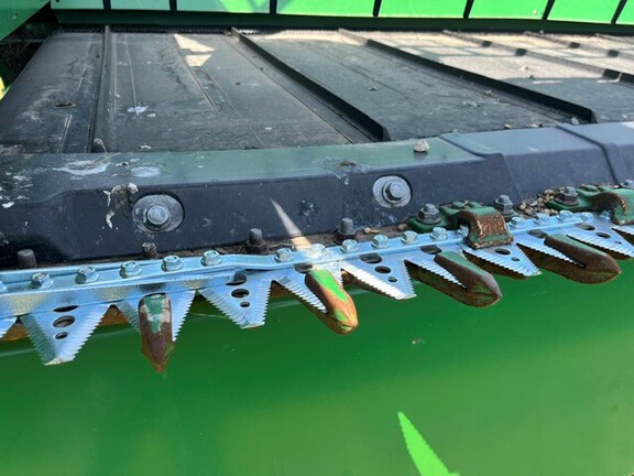 2022 John Deere RD45F Header Combine