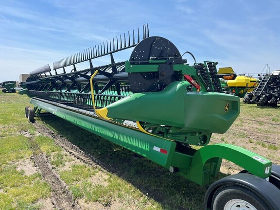 2022 John Deere RD45F Header Combine