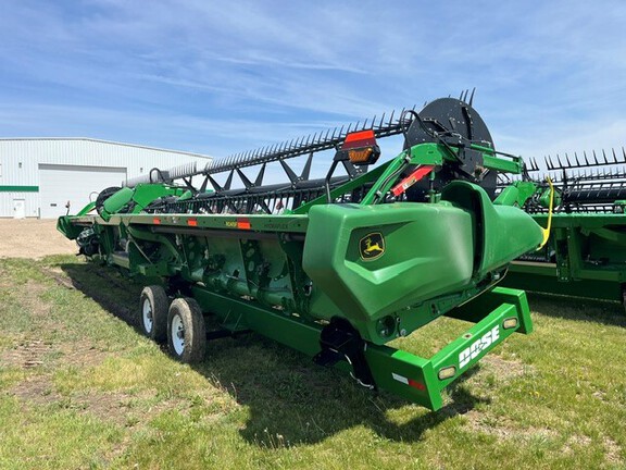 2022 John Deere RD45F Header Combine