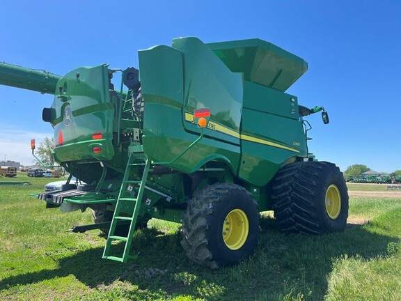 2022 John Deere S780 Combine
