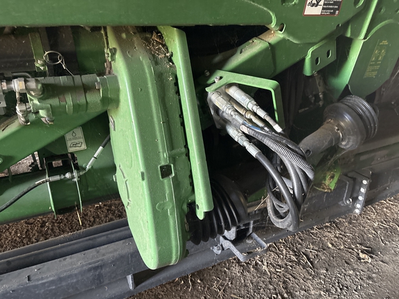 2020 John Deere 745FD Header Combine