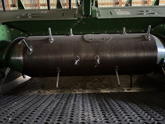 2020 John Deere 745FD Header Combine