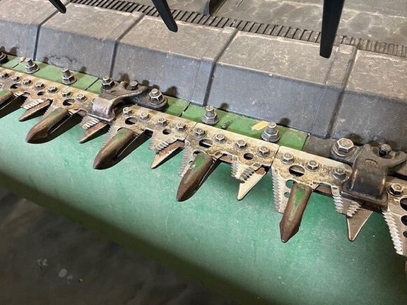 2020 John Deere 745FD Header Combine