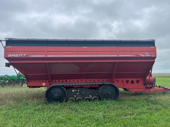 2011 Brent 1594 Grain Cart