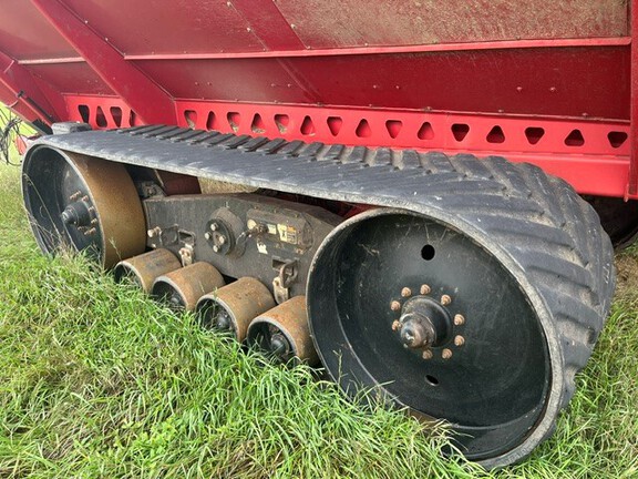 2011 Brent 1594 Grain Cart