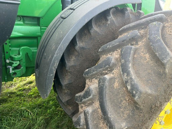 2017 John Deere 8370R Tractor