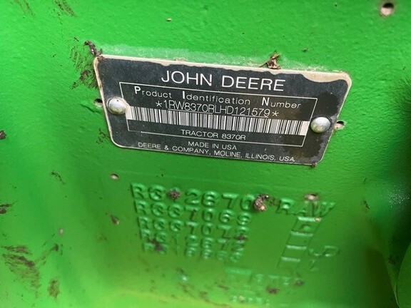 2017 John Deere 8370R Tractor