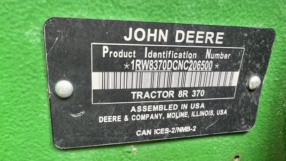 2022 John Deere 8R 370 Tractor