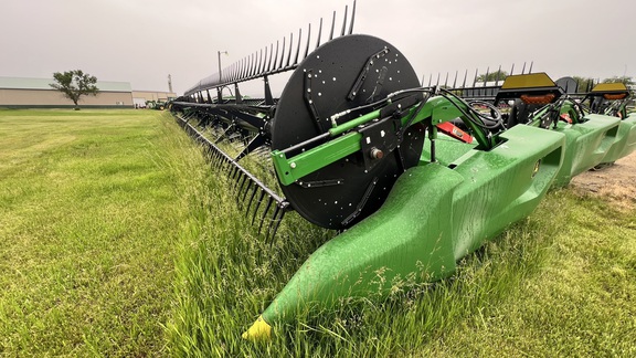 2021 John Deere RD45F Header Combine