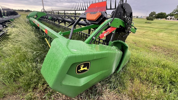 2021 John Deere RD45F Header Combine