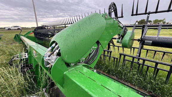 2021 John Deere RD45F Header Combine